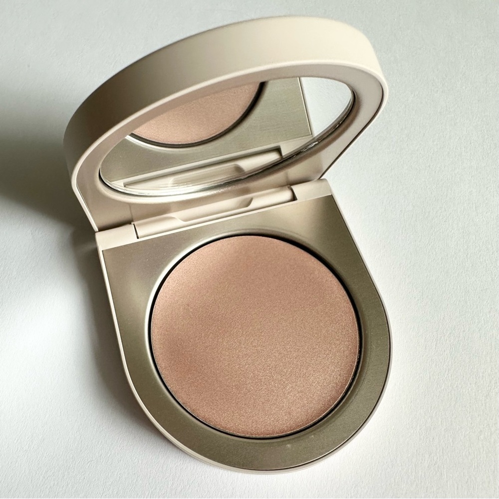 Rose Inc Solar Radiance Hydrating Cream Highlighter in Opalescent, Never Used